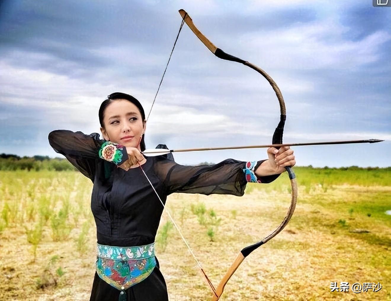 弓箭怎么做（蒙古草原上的游牧民族用什么制造弓箭？）